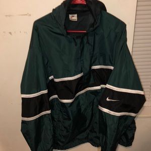 NIKE WINDBREAKER